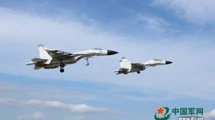 Появились первые фото нового китайского истребителя J-11BSH