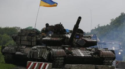 На границе с Крымом увеличилось количество украинской бронетехники На границе с Крымом увеличилось количество украинской бронетехники