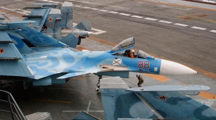 В Минобороны РФ опровергли сообщения СМИ о причинах крушения Су-33 В Минобороны РФ опровергли сообщения СМИ о причинах крушения Су-33