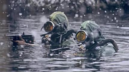 Британия отправляет украинских диверсантов на дно Черного моря Британия отправляет украинских диверсантов на дно Черного моря