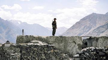 Таджикистан: граница на замке