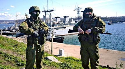 СБУ опубликовала видео похищения российских военных в Крыму СБУ опубликовала видео похищения российских военных в Крыму