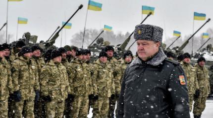 Порошенко экстренно летит в Донбасс