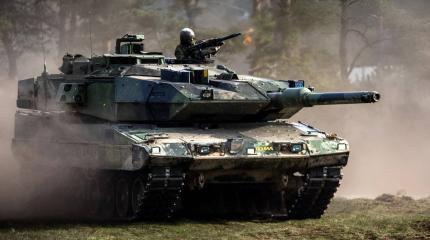 На Украине засветились танки Stridsvagn 122 из Швеции