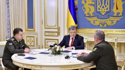 Порошенко: «Сегодня ни одного мобилизованного военного на фронте нет» Порошенко: «Сегодня ни одного мобилизованного военного на фронте нет»