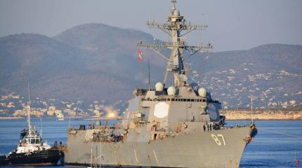 Эсминец ВМС США «Mason» направился в Оманский залив