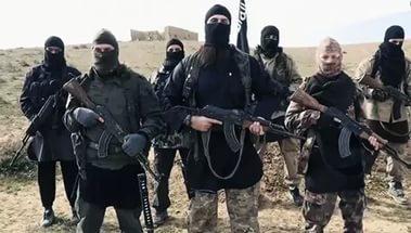 ИГИЛ казнило шесть боевиков за побег от САА в Дейр эз-Зор ИГИЛ казнило шесть боевиков за побег от САА в Дейр эз-Зор