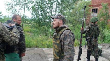 В ходе ожесточенного боя подразделения ополчения закрепились на северной окраине Хрящеватое В ходе ожесточенного боя подразделения ополчения закрепились на северной окраине Хрящеватое