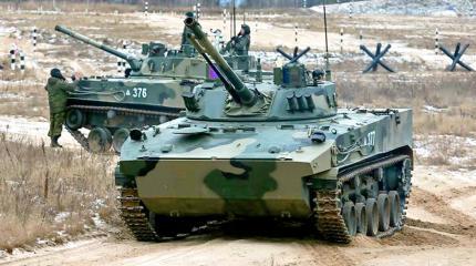 Десант испытал новейшие боевые машины Десант испытал новейшие боевые машины