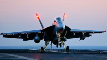 F/A-18E/F «Super Hornet»: в чём новый «Шершень» превзойдёт F-35? Часть 1 F/A-18E/F «Super Hornet»: в чём новый «Шершень» превзойдёт F-35? Часть 1