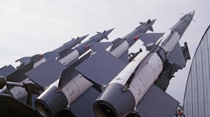 Продажи российского оружия за рубеж в 2014 году Продажи российского оружия за рубеж в 2014 году