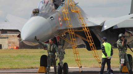 Новые горизонты для российского истребителя Су-30МКИ Новые горизонты для российского истребителя Су-30МКИ
