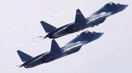 Школа для истребителя: начало опытно-боевой эксплуатации Су-57