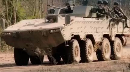 Белорусский четырехосный бронетранспортер БТР V-2 приняли на вооружение Белорусский четырехосный бронетранспортер БТР V-2 приняли на вооружение