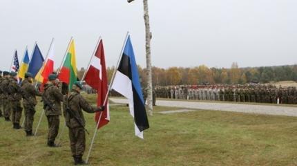 НАТО играет без правил, или Новый сценарий гибридной войны