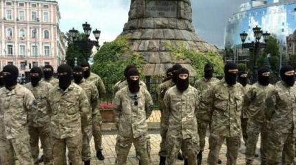 «Польские Ведомости»: Батальон «Азов» допускает, что может начать агрессию против поляков «Польские Ведомости»: Батальон «Азов» допускает, что может начать агрессию против поляков
