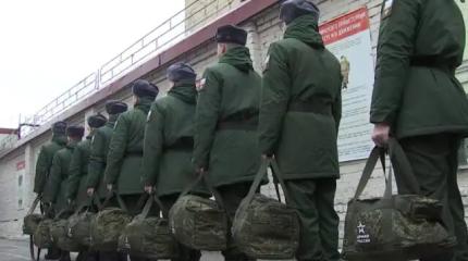 Зимой и летом одним цветом: в России введут круглогодичный призыв