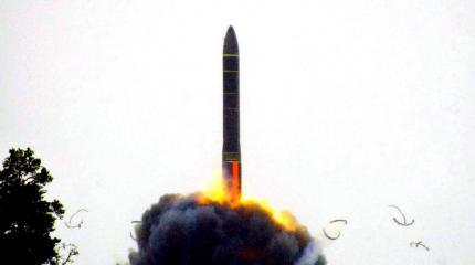 Ракета «Ярс» взлетела с космодрома Плесецк Ракета «Ярс» взлетела с космодрома Плесецк