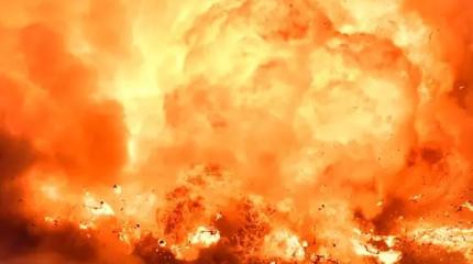 Дрон снял уничтожение квадроцикла ВСУ, везущего боеприпасы на прицепе