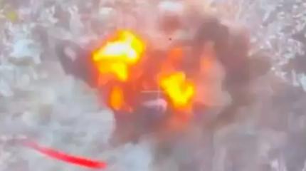 Беспилотник показал, как "Курьер" подорвал блиндаж с боевиками ВСУ