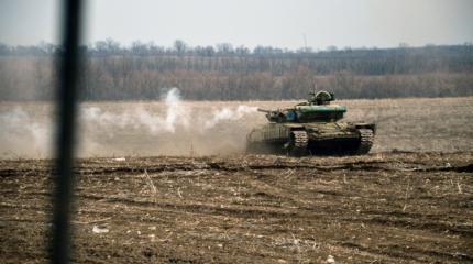 Хроника Донбасса: ВСУ игнорируют перемирие, огонь в Зайцево и обстрел ДФС