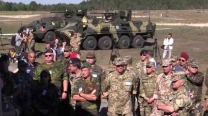 Представителям ОБСЕ показали новинки ВПК Украины Представителям ОБСЕ показали новинки ВПК Украины