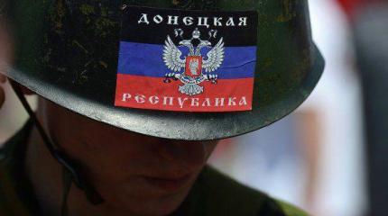 Украинская армия потеряла на Донбассе 2300 человек и 179 танков за последние 25 суток Украинская армия потеряла на Донбассе 2300 человек и 179 танков за последние 25 суток