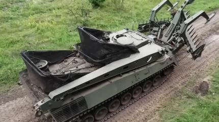 Боевики ВСУ показали "саперные танки " Wisent 1MC с дополнительной защитой