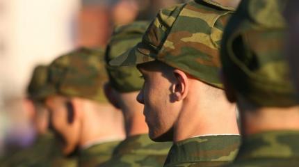 Военкомат Севастополя направил первых новобранцев Военкомат Севастополя направил первых новобранцев