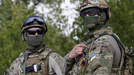 Беспредел украинского зверья: спецназ расстрелял мирного жителя ЛНР Беспредел украинского зверья: спецназ расстрелял мирного жителя ЛНР