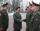 Маршал Язов поздравил с юбилеем белорусских мотострелков Маршал Язов поздравил с юбилеем белорусских мотострелков