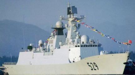 Ракетные фрегаты ВМС Китая вошли в Черное море Ракетные фрегаты ВМС Китая вошли в Черное море