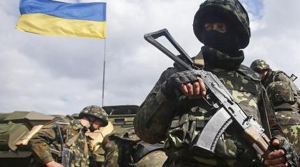 Сеть шокировал ролик про то, как бойцы АТО подружились с воровкой Сеть шокировал ролик про то, как бойцы АТО подружились с воровкой