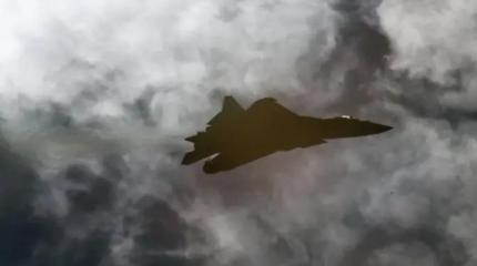 Призрачный» Су-57 крушит тылы ВСУ