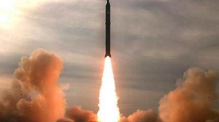 "Орешник" по-ирански - ракета "Саджиль" несет несколько БЧ весом в 100 кг