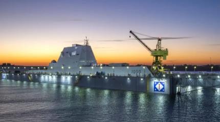 В США вооружили эсминец-невидимку несуществующим оружием