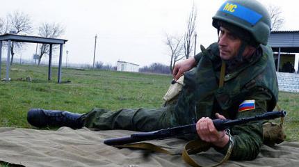 Русские миротворцы провели последние учения перед отправкой в Приднестровье Русские миротворцы провели последние учения перед отправкой в Приднестровье