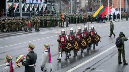 Литва собирается строить военные городки. Население уже подобрали