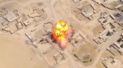 Боевики в Мосуле сняли, как смертник подорвал бронемашину ВС Ирака