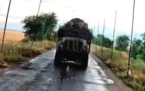 Американский MaxxPro уничтожен внутри противодронного туннеля