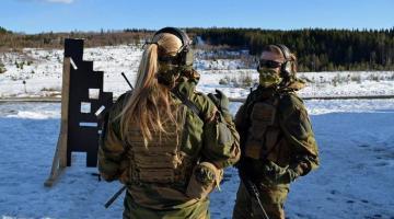 Женский спецназ в Норвегии: из чего сделаны эти девчонки?