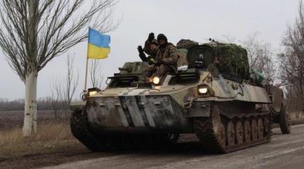 Разведка ДНР обнаружила танки ВСУ рядом с линией соприкосновения Разведка ДНР обнаружила танки ВСУ рядом с линией соприкосновения