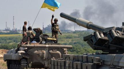 ВСУ наращивают количество тяжелой техники на подступах к Луганску ВСУ наращивают количество тяжелой техники на подступах к Луганску