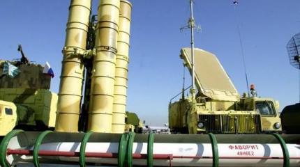 ЗРС С-300ПМУ1: зонтик радиусом 150 километров ЗРС С-300ПМУ1: зонтик радиусом 150 километров
