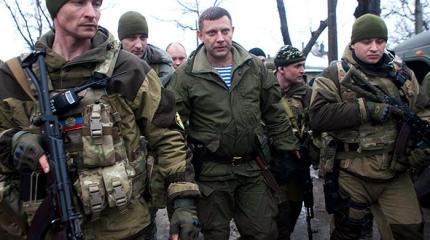 Захарченко: Порошенко готовится ударить по Донецку с нескольких направлений Захарченко: Порошенко готовится ударить по Донецку с нескольких направлений