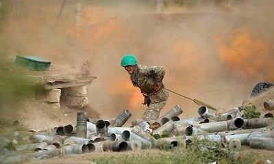 День 40: Бои продолжаются, Азербайджан обвинил РФ в военной помощи Армении