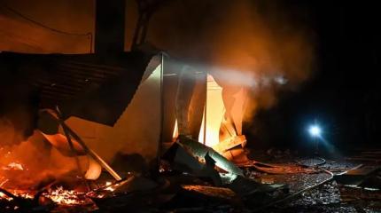 Мост оказался не прост. В Маяках попали точно, но не очень больно