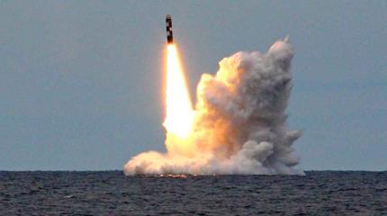 США беззащитны перед «ядерным кулаком» России США беззащитны перед «ядерным кулаком» России