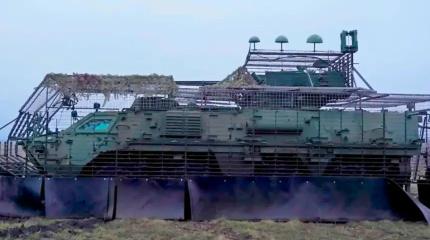 Опубликовано фото украинского БТР-4 "Буцефал" в "юбке"