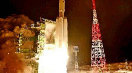 Космос в погонах Космос в погонах